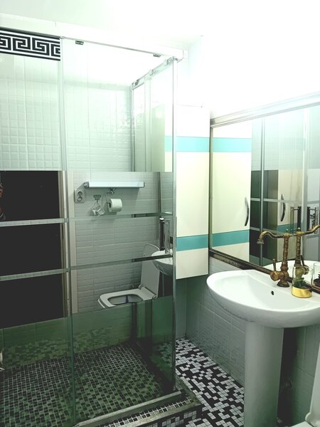 Iancului, Avrig, 5 min de metrou, semistradal